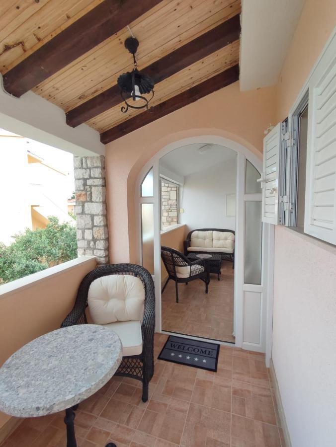 Apartment Sandrica Stomorska Extérieur photo