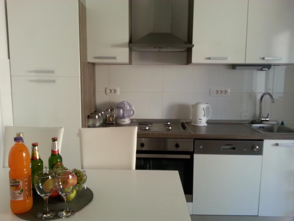 Apartment Sandrica Stomorska Chambre photo